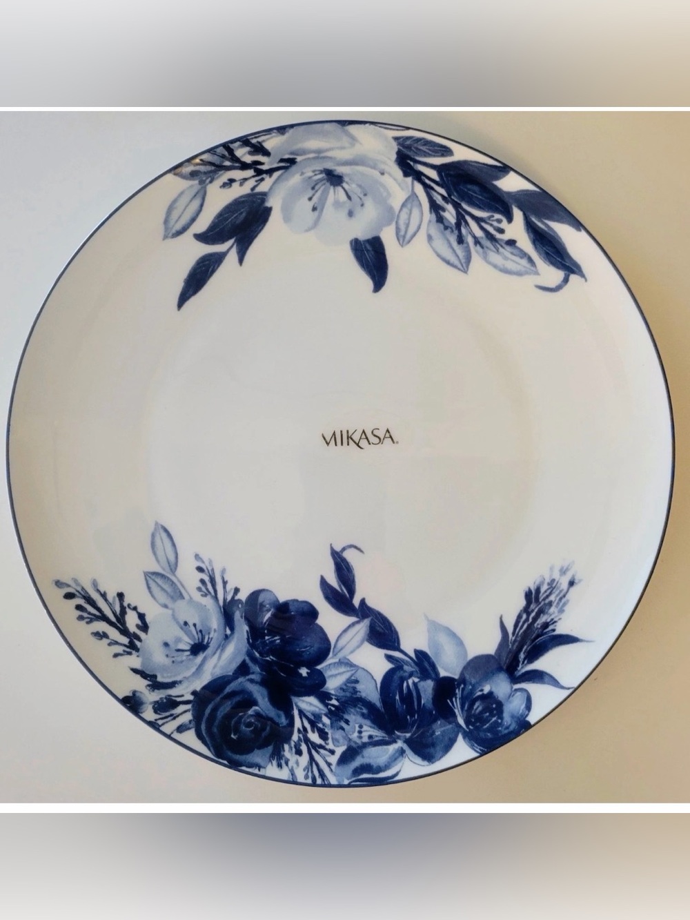 New Mikasa Darcy Blue & White Floral Bone China 11" Dinner Plate Flower